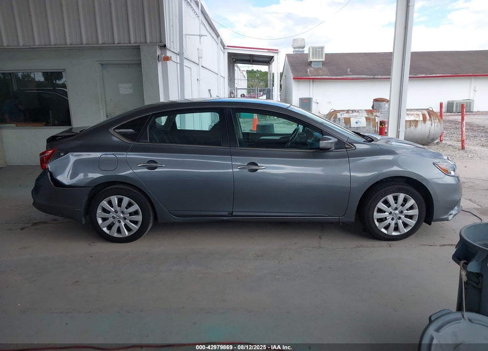 2018 NISSAN SENTRA VIN: 3N1AB7APXJY262752