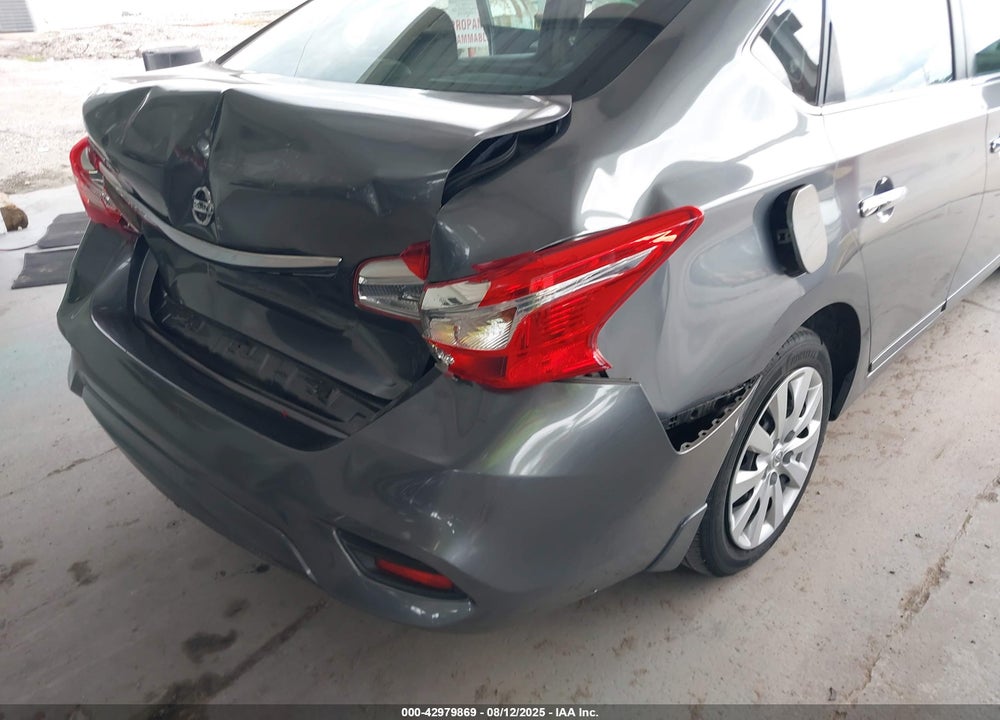 2018 NISSAN SENTRA VIN: 3N1AB7APXJY262752
