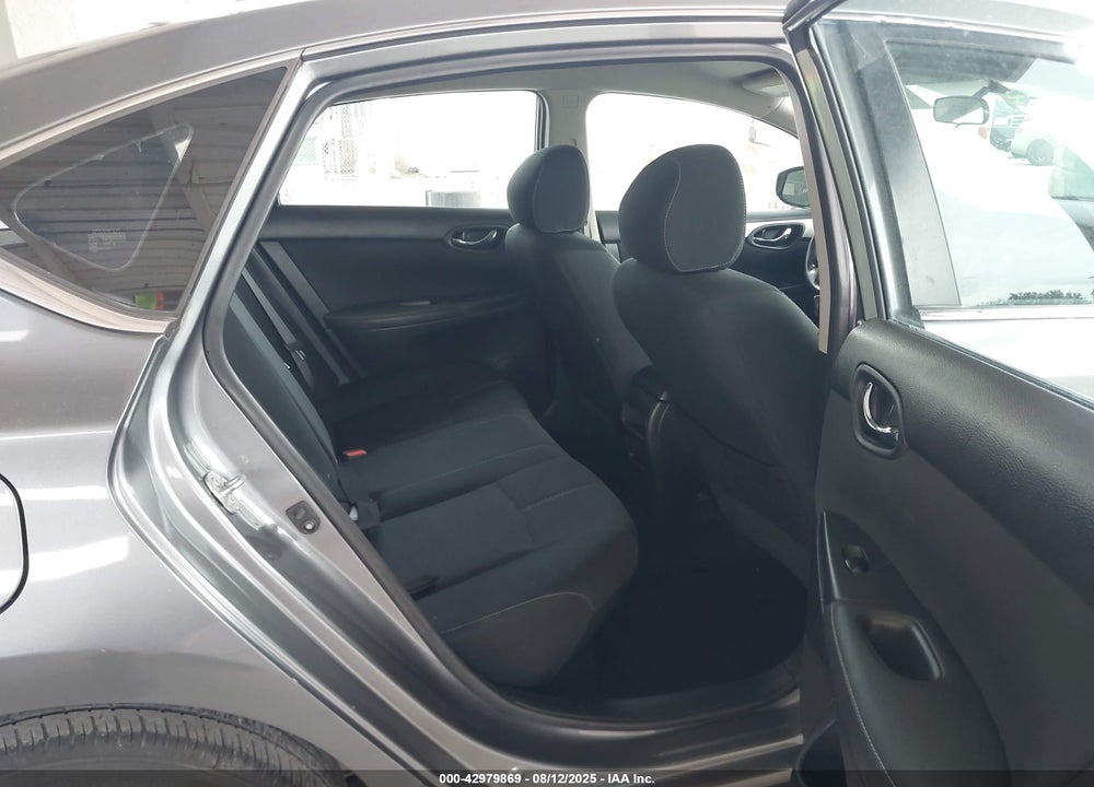 2018 NISSAN SENTRA VIN: 3N1AB7APXJY262752