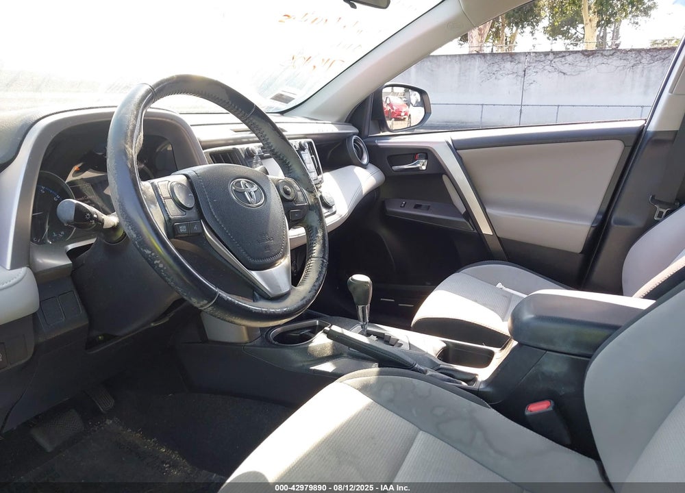 2018 TOYOTA RAV4 VIN: JTMWFREV1JJ179338