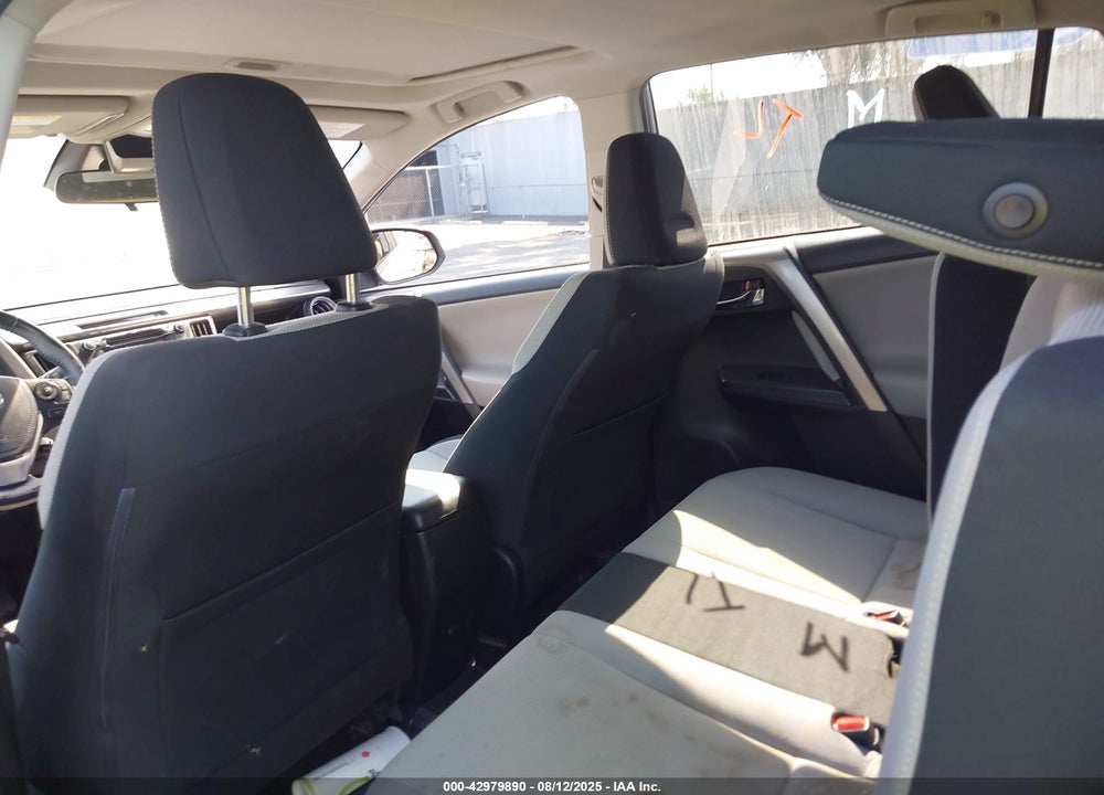 2018 TOYOTA RAV4 VIN: JTMWFREV1JJ179338