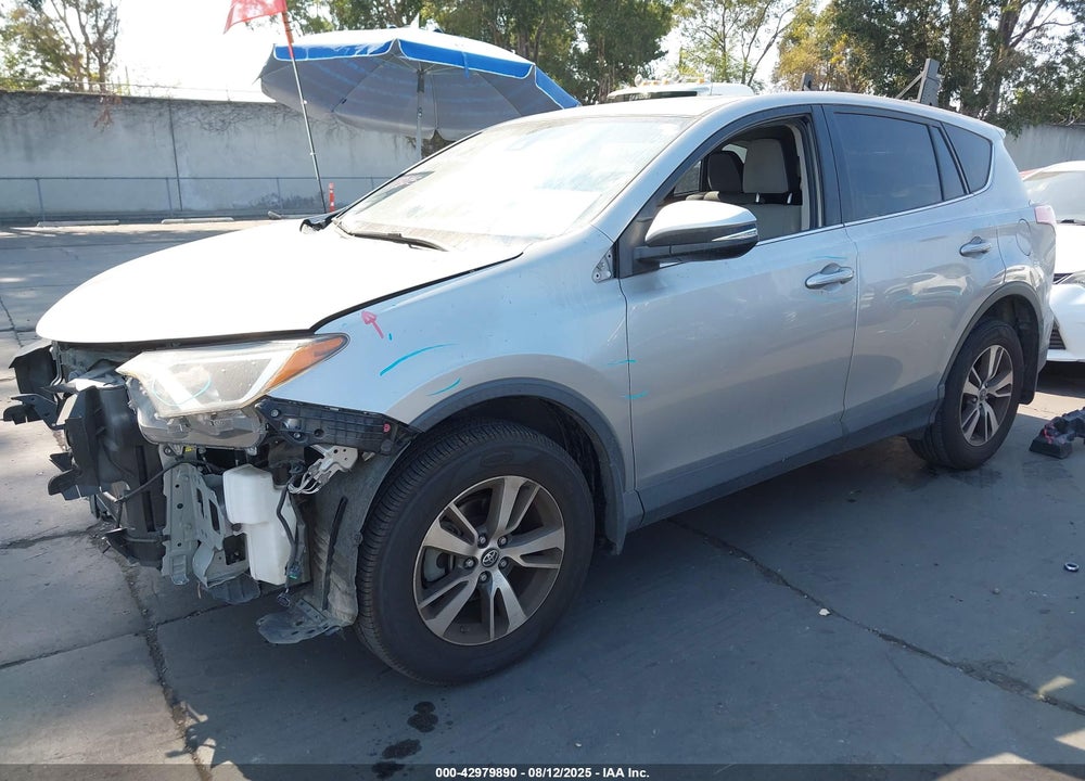 2018 TOYOTA RAV4 VIN: JTMWFREV1JJ179338