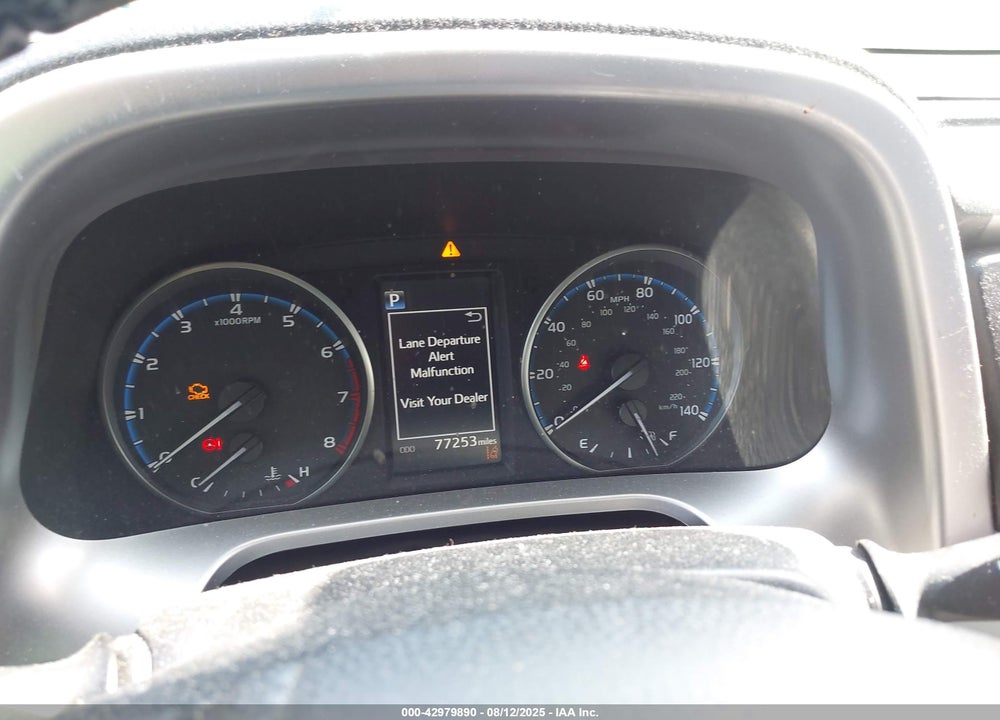 2018 TOYOTA RAV4 VIN: JTMWFREV1JJ179338