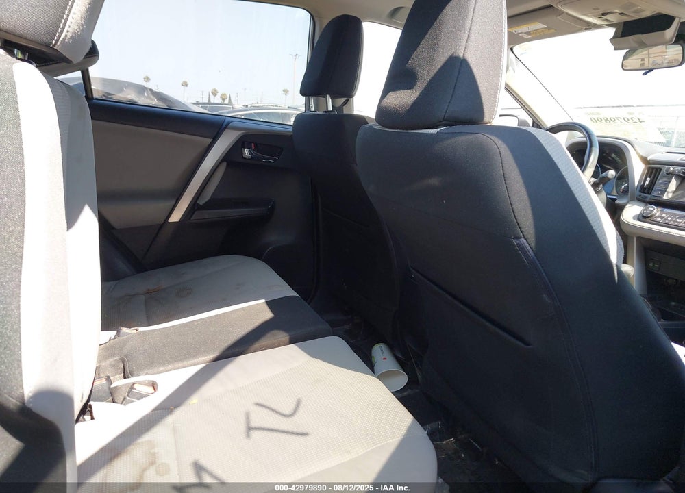 2018 TOYOTA RAV4 VIN: JTMWFREV1JJ179338