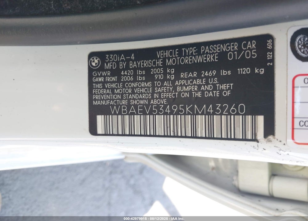 2005 BMW 330I VIN: WBAEV53495KM43260