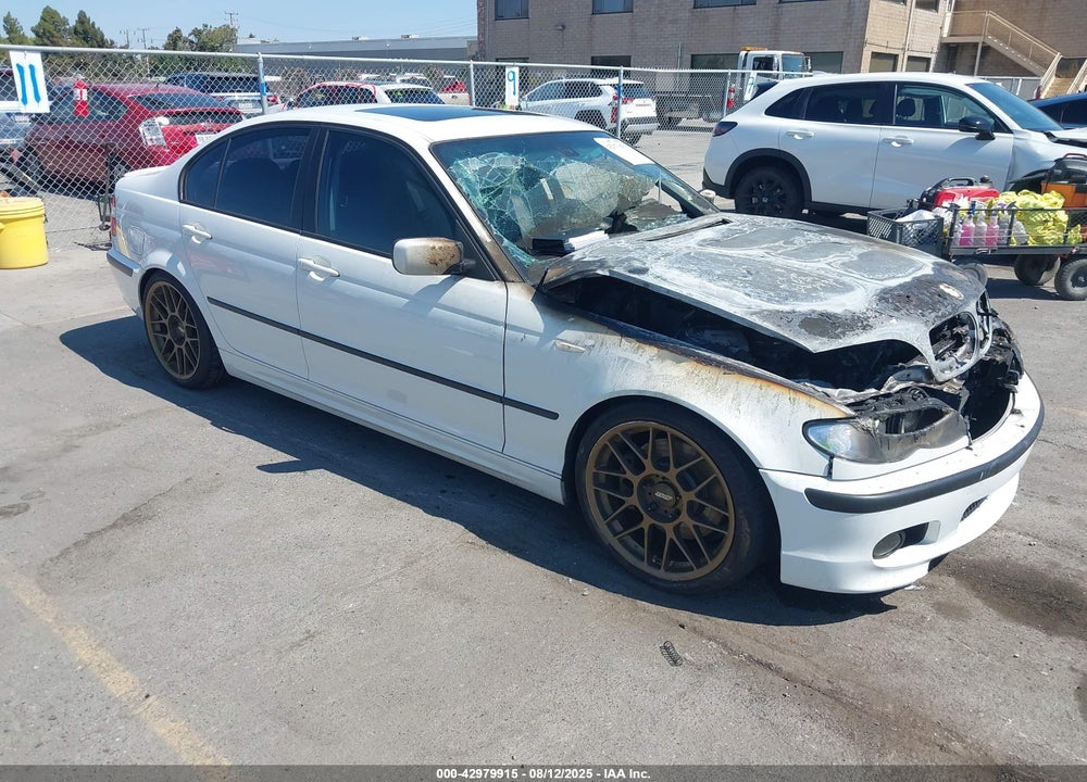 2005 BMW 330I VIN: WBAEV53495KM43260