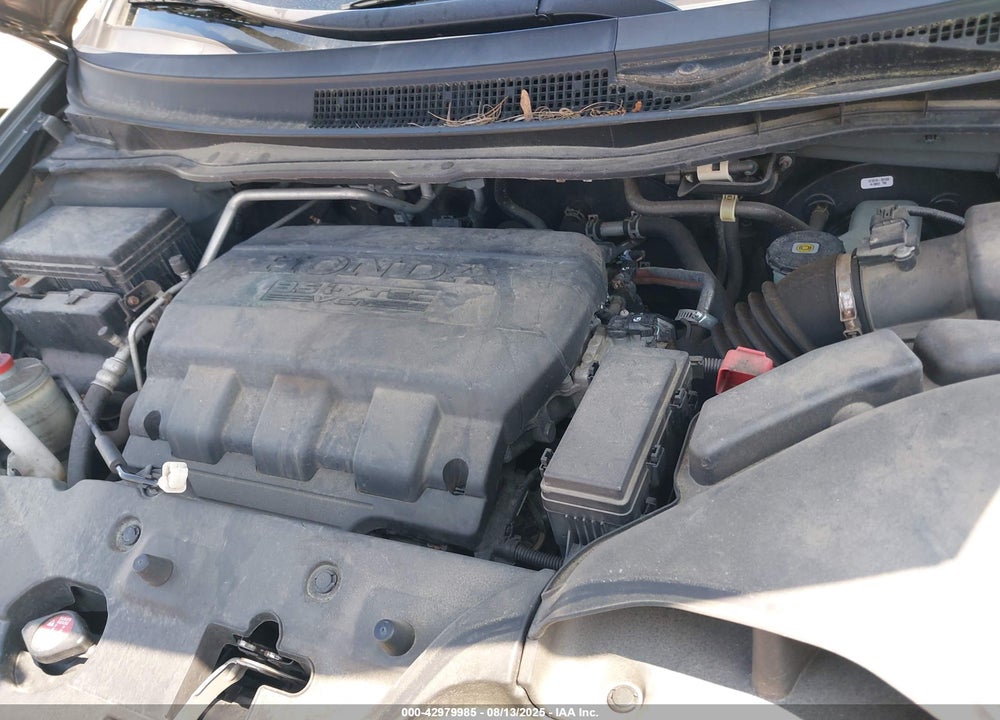 2011 HONDA ODYSSEY EX-L VIN: 5FNRL5H6XBB101748