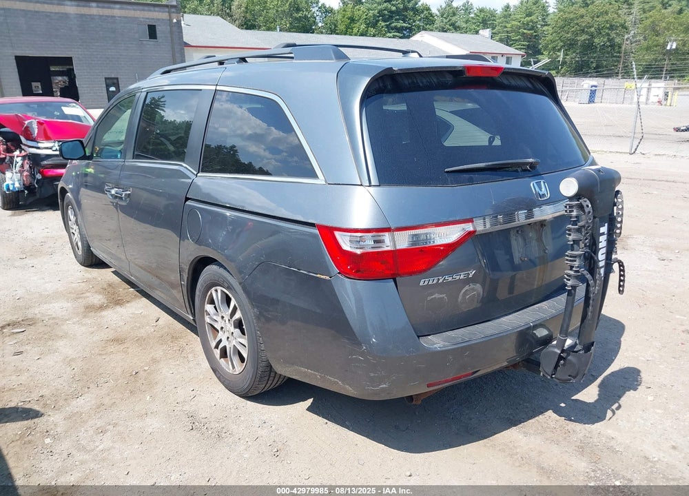 2011 HONDA ODYSSEY EX-L VIN: 5FNRL5H6XBB101748