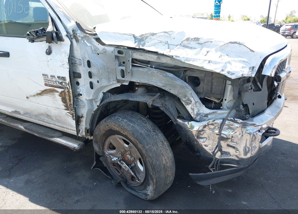 2017 RAM 2500 TRADESMAN 4X4 6'4 BOX VIN: 3C6UR5CL7HG639260