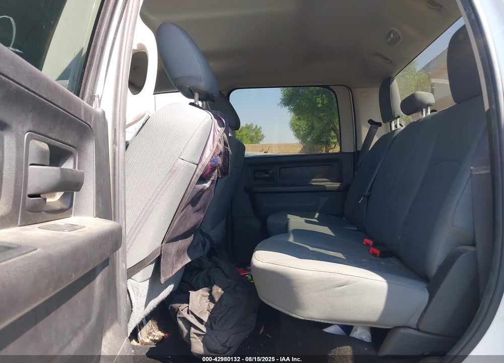 2017 RAM 2500 TRADESMAN 4X4 6'4 BOX VIN: 3C6UR5CL7HG639260
