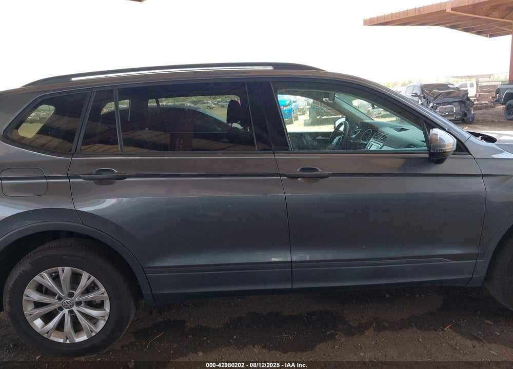 2020 VOLKSWAGEN TIGUAN VIN: 3VV1B7AX6LM150944