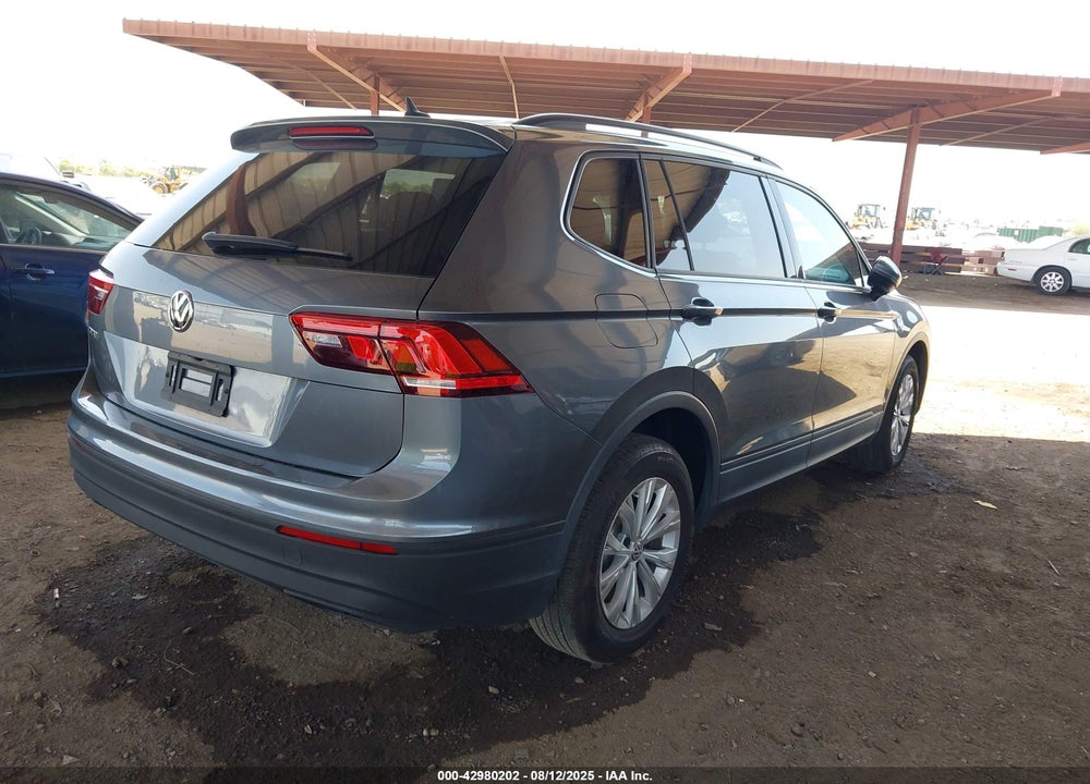 2020 VOLKSWAGEN TIGUAN VIN: 3VV1B7AX6LM150944