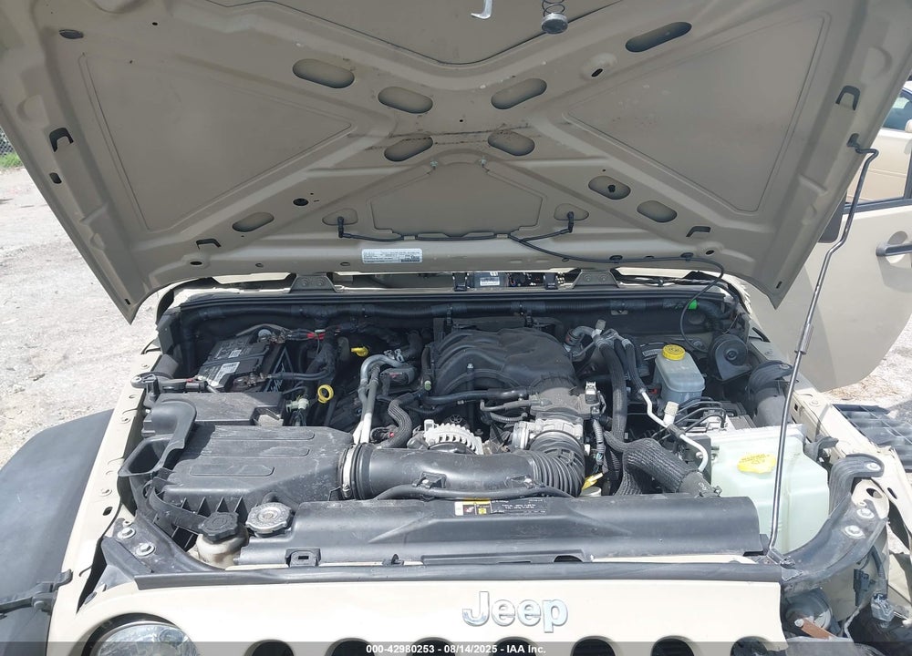 2017 JEEP WRANGLER UNLIMITED SPORT 4X4 VIN: 1C4BJWDG2HL690098