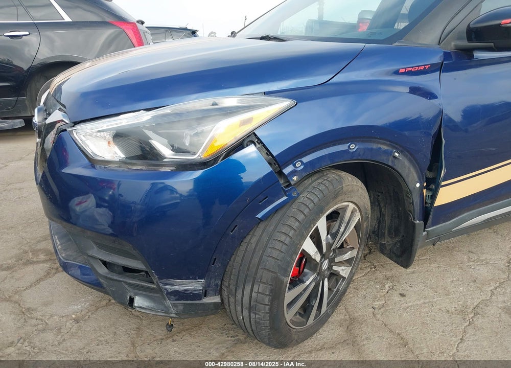 2019 NISSAN KICKS SR VIN: 3N1CP5CU6KL514366