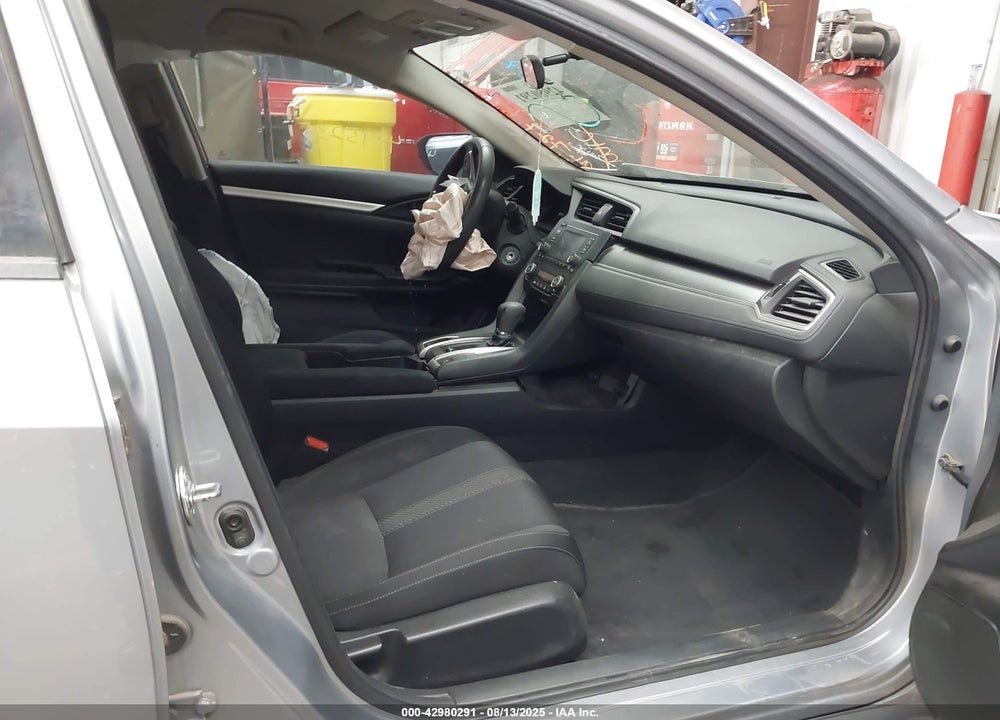 2018 HONDA CIVIC VIN: 2HGFC2F51JH541167