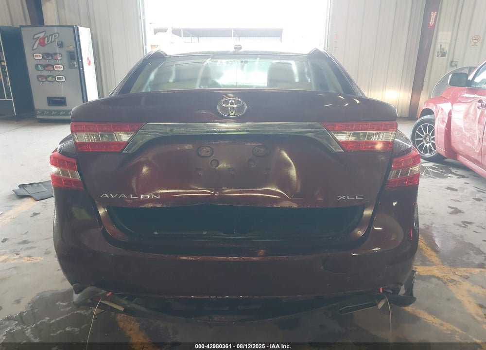 2015 TOYOTA AVALON VIN: 4T1BK1EB8FU171238