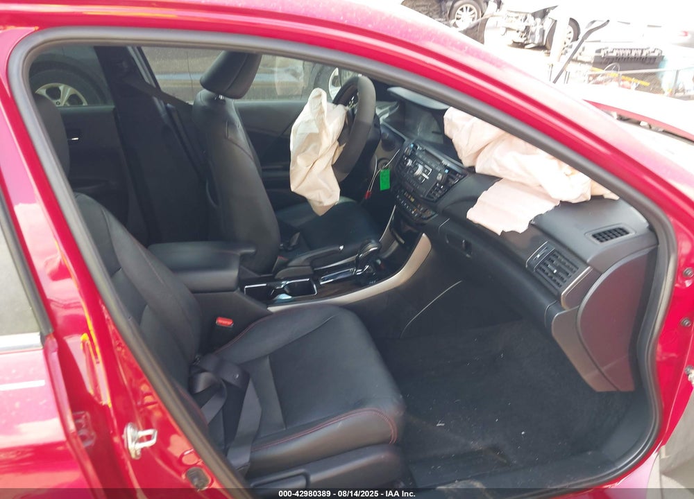 2017 HONDA ACCORD VIN: 1HGCR2F14HA289597