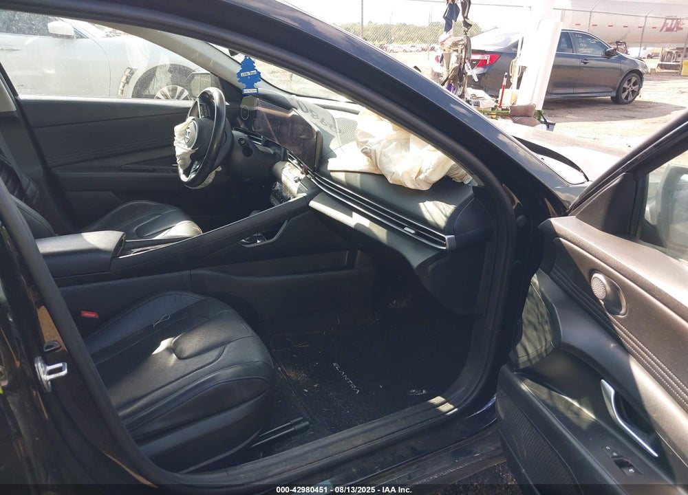 2023 HYUNDAI ELANTRA VIN: KMHLP4AG6PU560227