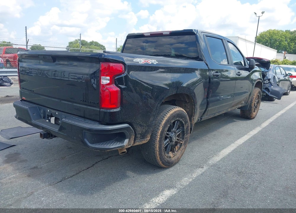 2021 CHEVROLET SILVERADO 1500 4WD SHORT BED CUSTOM VIN: 3GCPYBEK0MG370119
