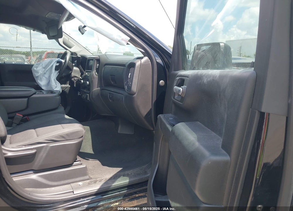 2021 CHEVROLET SILVERADO 1500 4WD SHORT BED CUSTOM VIN: 3GCPYBEK0MG370119