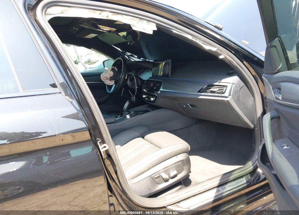2023 BMW 5 SERIES VIN: WBA53BH01PWX99062