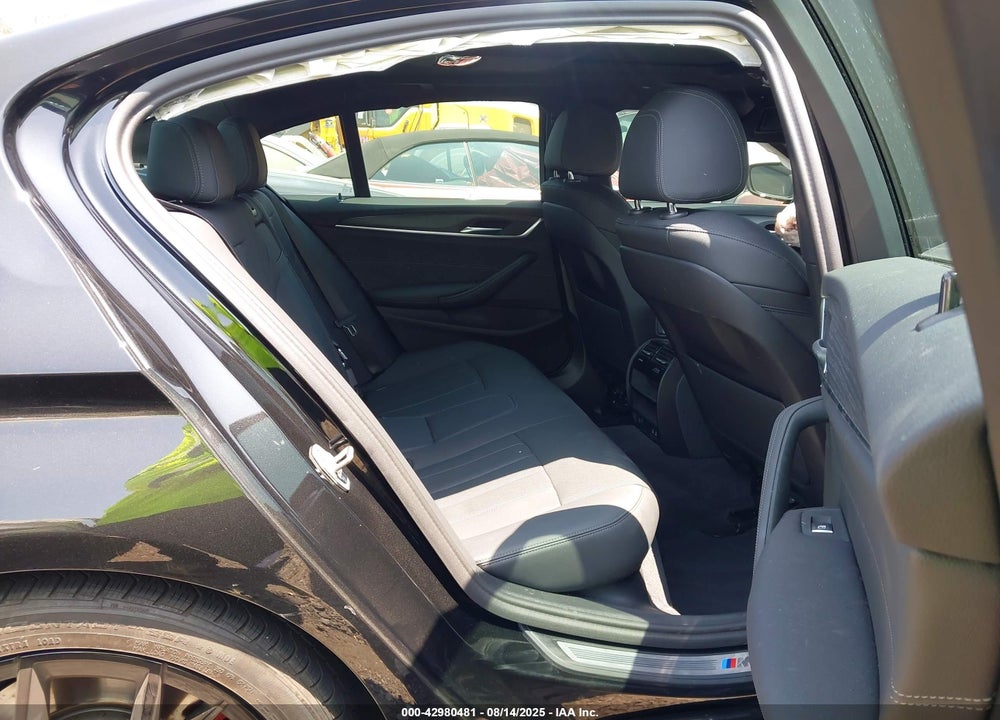 2023 BMW 5 SERIES VIN: WBA53BH01PWX99062