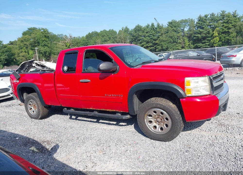 2010 CHEVROLET SILVERADO 1500 VIN: 1GCSKREA9AZ136892