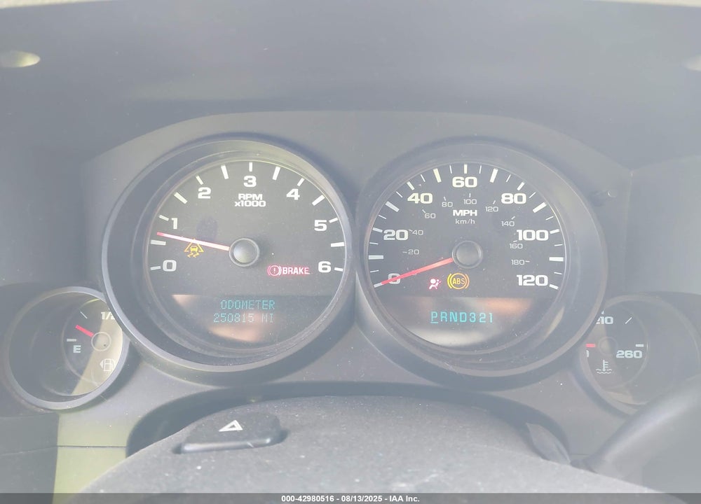 2010 CHEVROLET SILVERADO 1500 VIN: 1GCSKREA9AZ136892