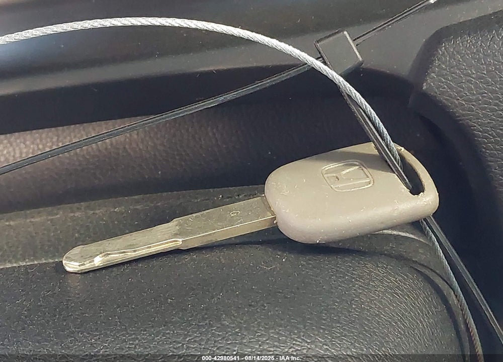 2017 HONDA ACCORD VIN: 1HGCR2F53HA073629
