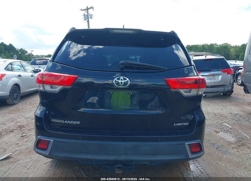 2017 TOYOTA HIGHLANDER LIMITED VIN: 5TDYZRFH6HS228670
