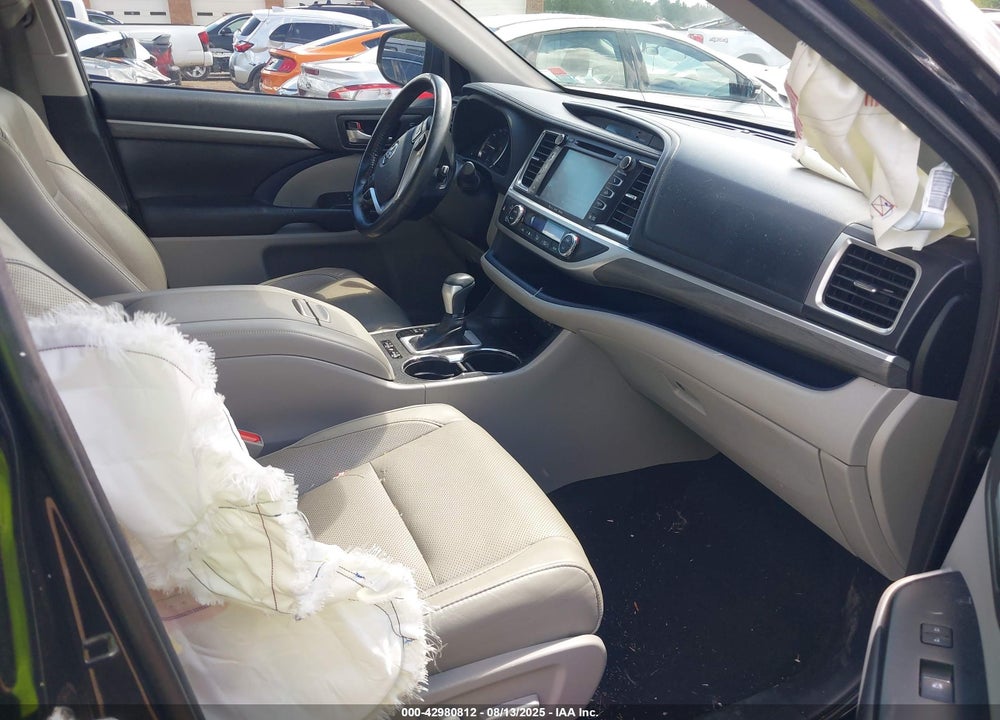 2017 TOYOTA HIGHLANDER LIMITED VIN: 5TDYZRFH6HS228670