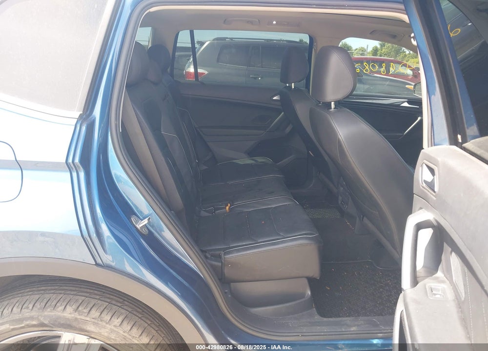 2019 VOLKSWAGEN TIGUAN 2.0T SEL PREMIUM/2.0T SEL PREMIUM R-LINE VIN: 3VV4B7AX6KM126168