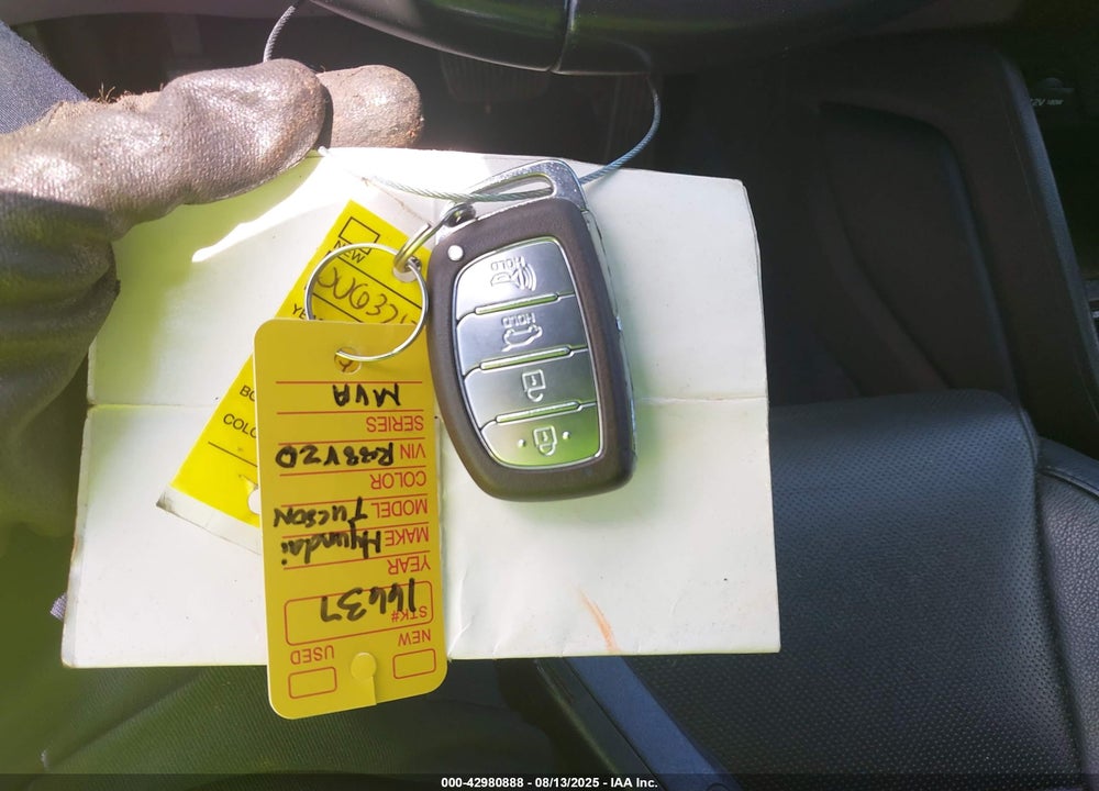 2018 HYUNDAI TUCSON VIN: KM8J3CA42JU632132