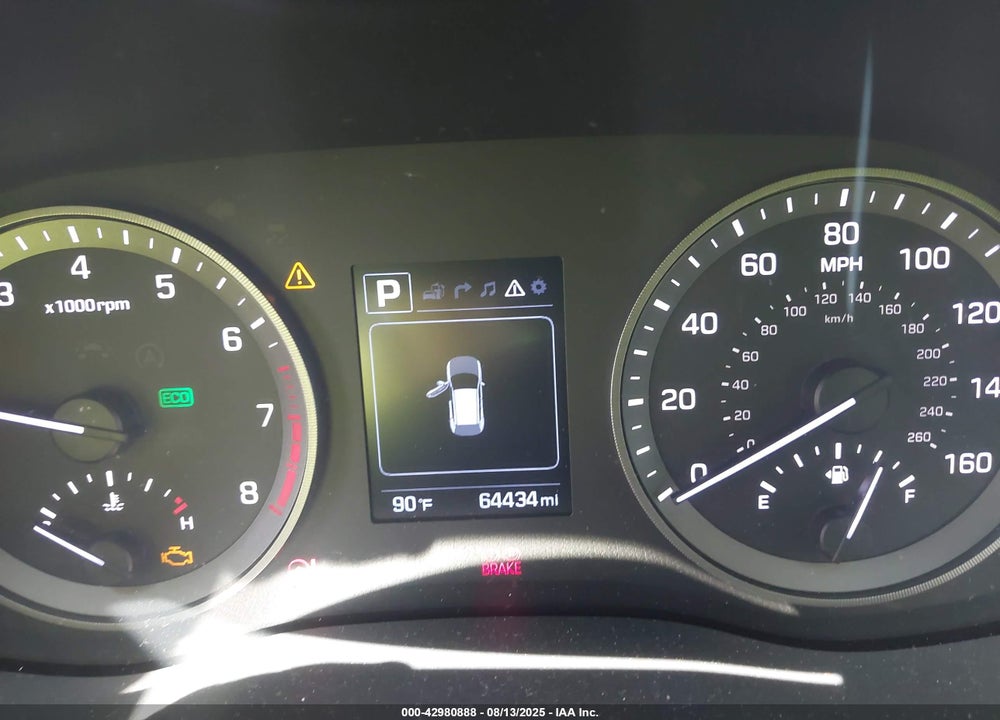 2018 HYUNDAI TUCSON VIN: KM8J3CA42JU632132