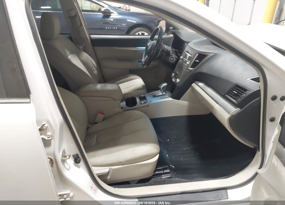2011 SUBARU LEGACY 2.5I PREMIUM VIN: 4S3BMCC60B3237961