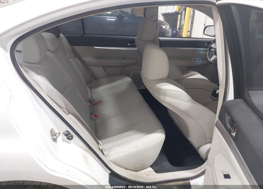 2011 SUBARU LEGACY 2.5I PREMIUM VIN: 4S3BMCC60B3237961