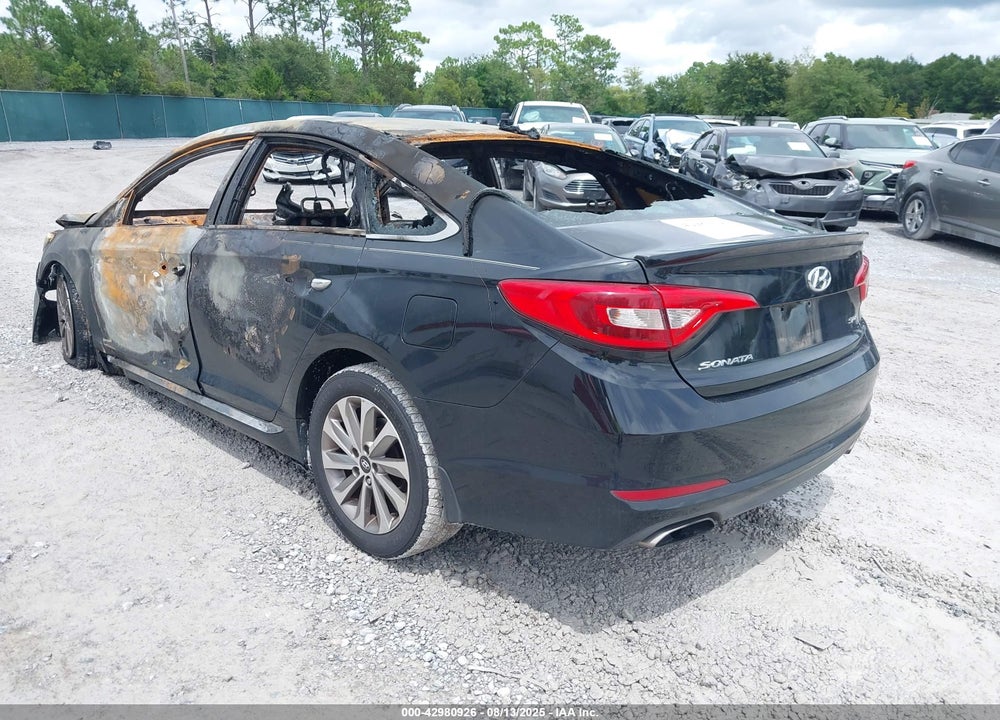 2016 HYUNDAI SONATA VIN: 5NPE34AF1GH260489