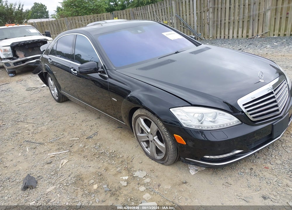 2012 MERCEDES-BENZ S 550 4MATIC VIN: WDDNG9EB3CA447717