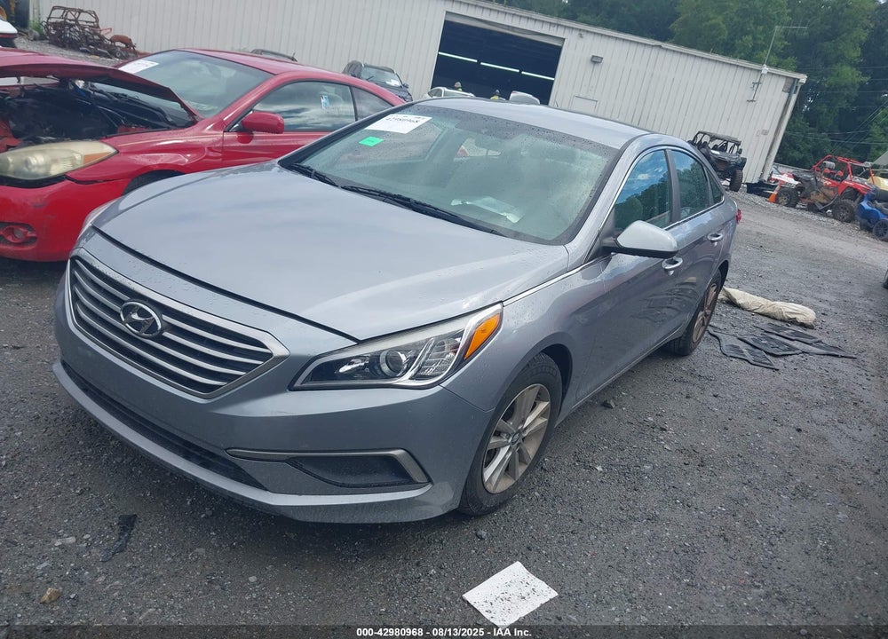 2016 HYUNDAI SONATA VIN: 5NPE24AFXGH333992