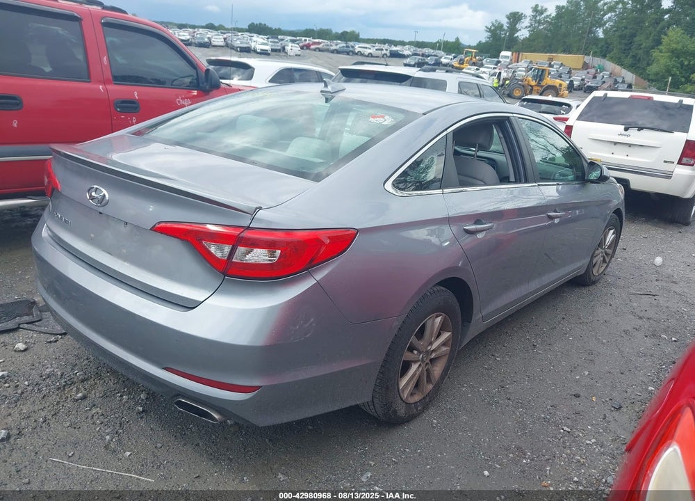 2016 HYUNDAI SONATA VIN: 5NPE24AFXGH333992