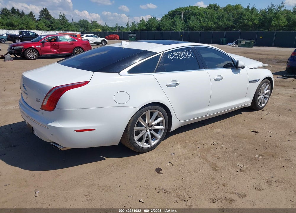 2013 JAGUAR XJ SERIES VIN: SAJWJ1CD5D8V51769