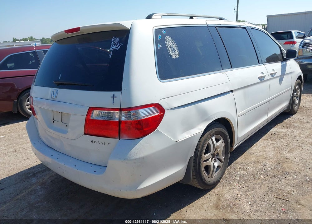 2005 HONDA ODYSSEY EX VIN: 5FNRL38415B409480