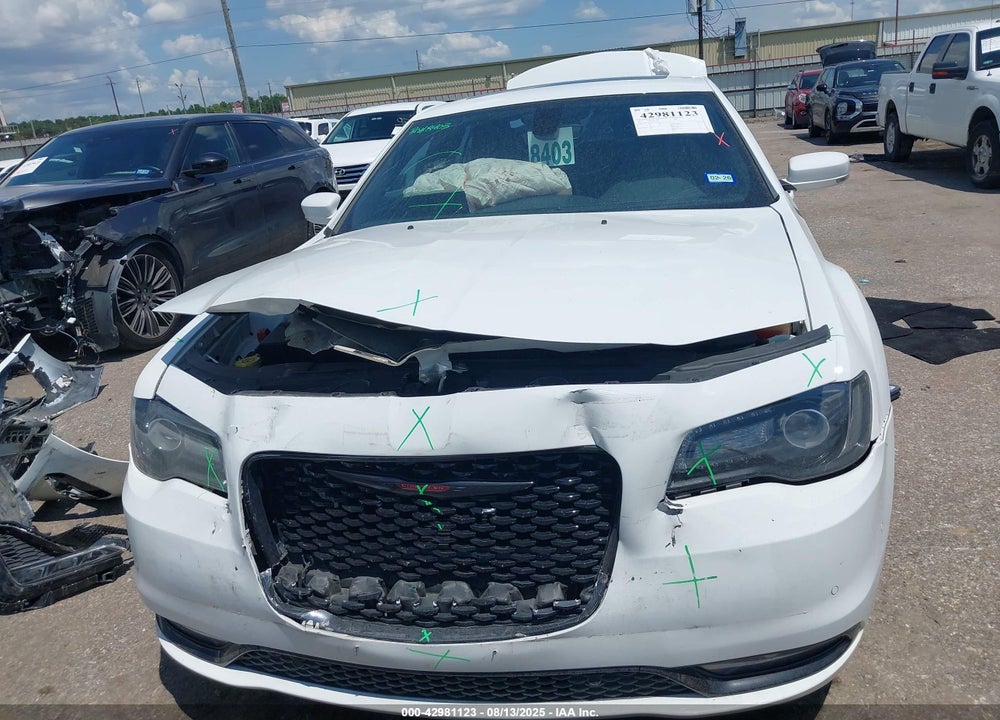 2023 CHRYSLER 300 VIN: 2C3CCABG2PH514110