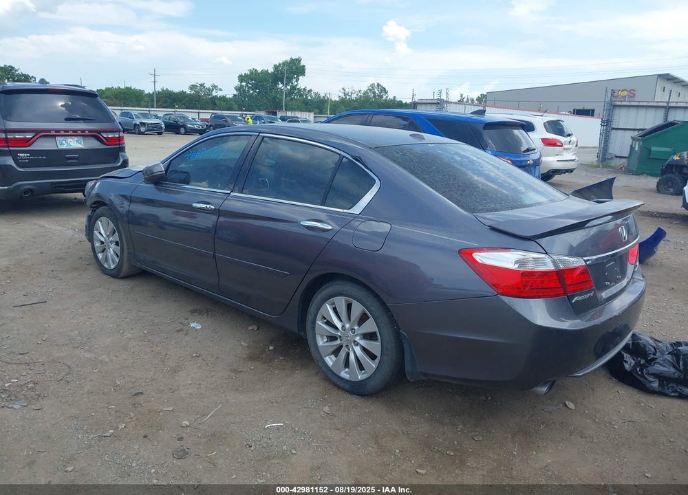 2013 HONDA ACCORD TOURING VIN: 1HGCR3F99DA026592