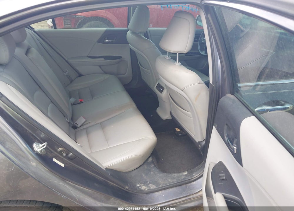 2013 HONDA ACCORD TOURING VIN: 1HGCR3F99DA026592