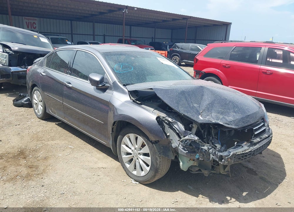 2013 HONDA ACCORD TOURING VIN: 1HGCR3F99DA026592