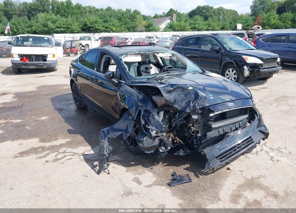 2019 FORD FUSION VIN: 3FA6P0HDXKR247810