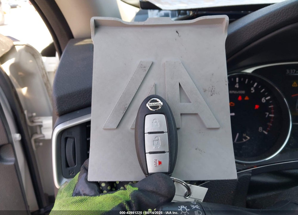 2014 NISSAN ROGUE VIN: 5N1AT2MV9EC767876