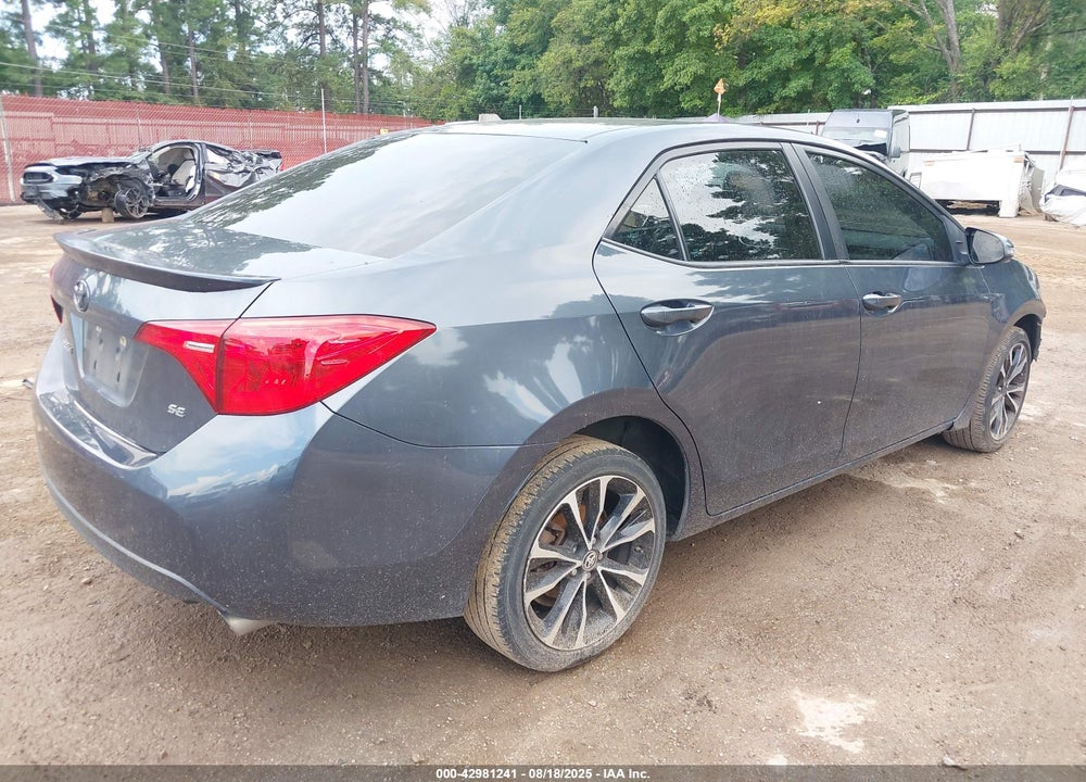 2018 TOYOTA COROLLA SE VIN: 5YFBURHE6JP764413