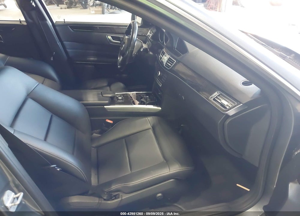 2016 MERCEDES-BENZ E-CLASS VIN: WDDHF8JB0GB238175